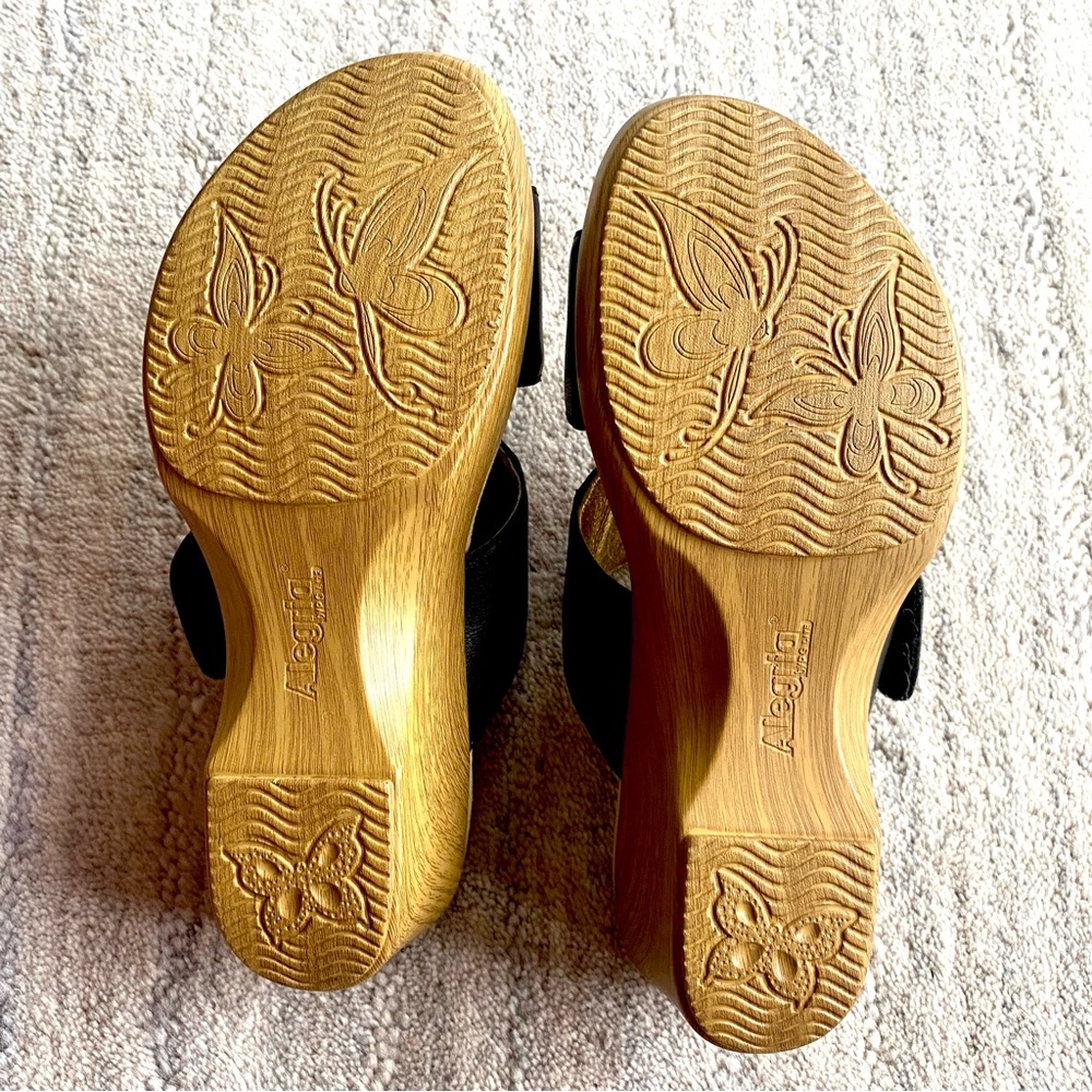 NIB NEW Alegria by PG Lite Linn Black Needles and Pins Embroidered Wedge Sandals - Picture 8 of 14